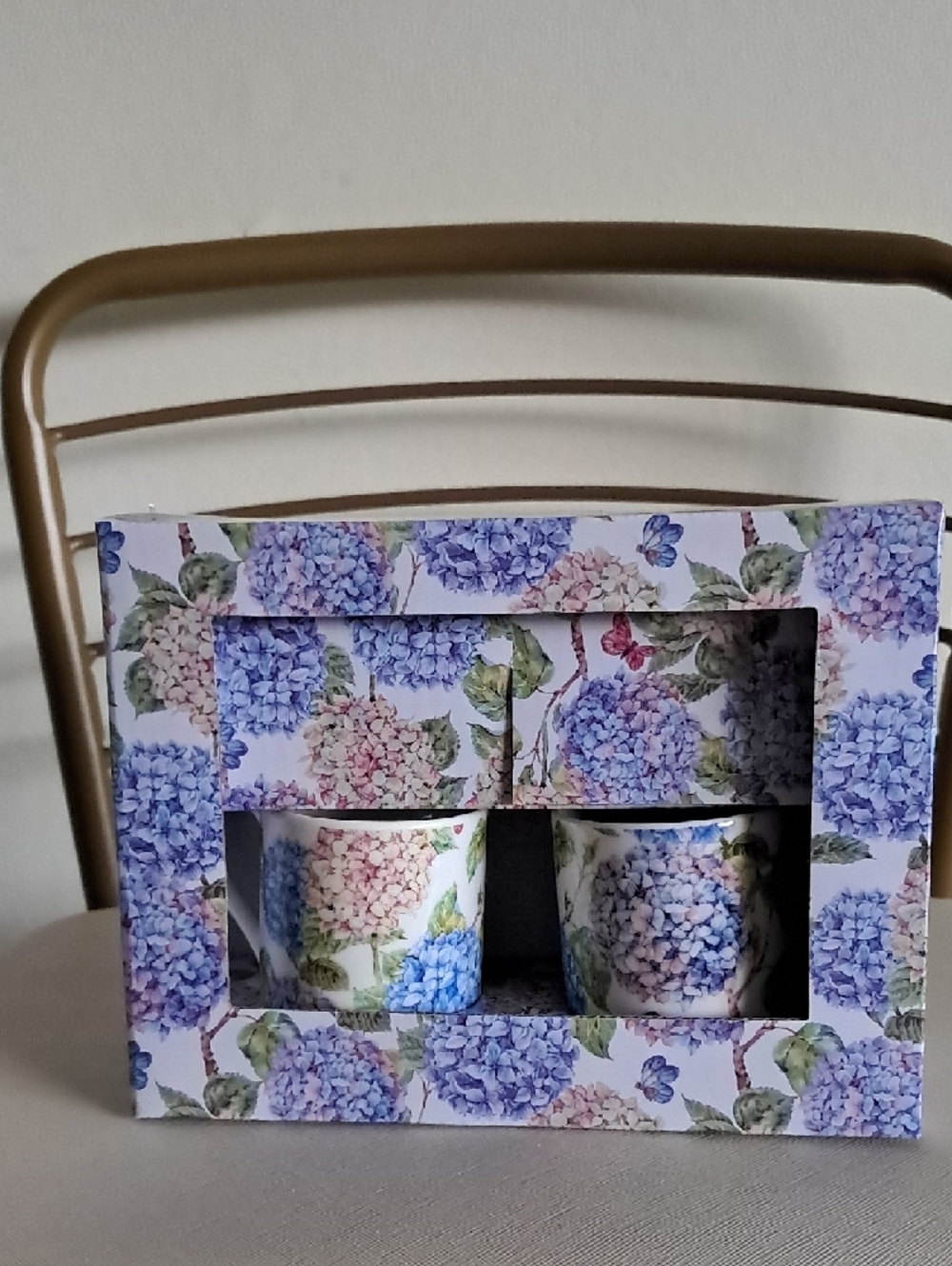 Hydrangea Ceramic Expresso Set - Picture 2 of 3